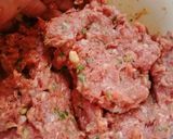 Foto del paso 2 de la receta: Ensalada de hamburguesitas🥗🍔