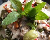 Foto langkah ke 6 dari resep Mangut Ikan Pe (pari asap) Pedas.