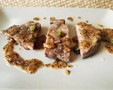 Foto del paso 8 de la receta: Chuleta de cerdo, salsa de mostaza y encurtidos