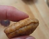 Foto del paso 3 de la receta: Higos secos tipo Smyrna pero de producción nacional 🇦🇷 con nueces de nogal, nevados con coco rallado