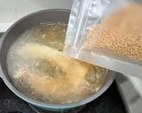 Foto langkah ke 3 dari resep Soup Tulang Salmon ala Mama Asi / yLoVeA.