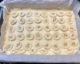 Foto del paso 6 de la receta: Pastel de mantequilla, naranja y plátano, con cobertura crujiente