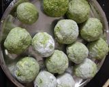 A picture of step 2 of Matar paneer kofta.