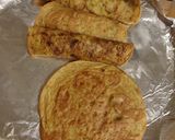 A picture of step 3 of Veg omelette.