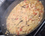 Foto del paso 4 de la receta: Paella de mariscos 🦞🦀🦑🦐