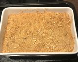 A picture of step 7 of Apple crumble.