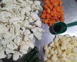 A picture of step 1 of Gobhi Gajar 🥕Sabji.