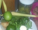 Foto langkah ke 1 dari resep Ayam sayur daun kemangi.