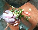 Foto langkah ke 2 dari resep Tumis Seafood Tahu.
