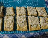 Foto langkah ke 6 dari resep Garlic Cheese Pumpkin Bread.