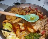 Foto langkah ke 4 dari resep Mala Hotpot Chicken Wings.