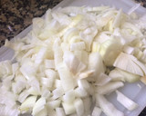 Foto del paso 1 de la receta: Súper Sopa de cebolla con tomillo 🌿