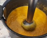 Foto del paso 4 de la receta Albóndigas de rape en salsa con patatas y gambones