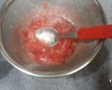 A picture of step 3 of Watermelon & pomegranate lemonade.