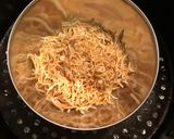 Foto langkah ke 3 dari resep Sambal goreng kentang dan teri.