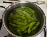 Foto del paso 1 de la receta: Edamames con salsa japonesa
