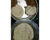 A picture of step 3 of Leopard print malai cookies.