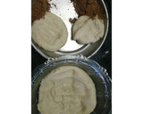 A picture of step 3 of Leopard print malai cookies.
