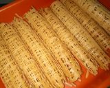 Foto langkah ke 7 dari resep Sarang laba2 roll krenyes.