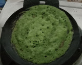 மருத்துவ குணம் நிறைந்த முடக்கத்தான் கீரை தோசை (Mudakkathaan keerai dosai recipe in tamil) ரெசிபி ஸ்டேப் 2 புகைப்படம்