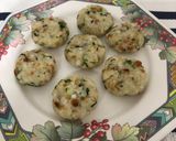 A picture of step 8 of Sabudana Vada.