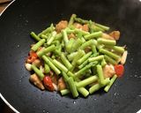 A picture of step 4 of Asparagus Chicken Tenderloin.