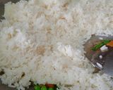 फ्राइड राइस विद कैबेज मंचूरियन (fried rice with cabbage manchurian recipe in Hindi) रेसिपी चरण 8 फोटो