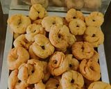 A picture of step 5 of Black Pepper Mathri.