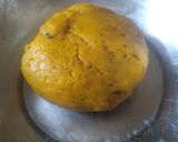 A picture of step 1 of Besan ke gatte.