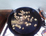 Foto del paso 2 de la receta: Paella de pollo alicantina