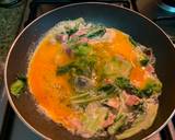 Outer leaf of Lettuce & Bacon with Beaten Egg recipe step 3 photo