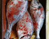 Foto del paso 4 de la receta: Doradas al horno (súper fácil)