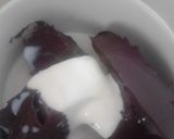 A picture of step 1 of Zebra dessert.