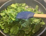 A picture of step 3 of Sautéed spinach.