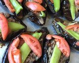 A picture of step 9 of Karniyarik (Stuffed eggplant).