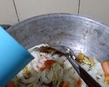 Foto langkah ke 3 dari resep Kwetiau Goreng Cumi.
