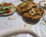 صورة لخطوة 1 من وصفة ميني بيتزا