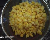 A picture of step 1 of Crispy sweet corn shots.