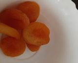 A picture of step 2 of Orange Almond Raita.