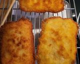 A picture of step 16 of Mille-feuille Cheese Katsu.
