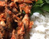 Foto langkah ke 6 dari resep Ikan tongkol suwir pedas.