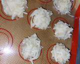 Foto del paso 4 de la receta: Dulce de coco con leche condensada. 4 ingredientes. Coquitos