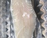 Foto del paso 3 de la receta: Filete de pescado frito y guarniciones