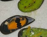 Foto del paso 6 de la receta: Mejillones gelatinados con espuma de perejil