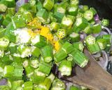 A picture of step 4 of Indian Onion Okra Fry.