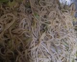 A picture of step 5 of Chowmin.