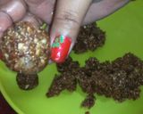 खजूर और ड्राई फ्रूट्स लड्डू (Khajoor aur dry fruits ladoo recipe in hindi) रेसिपी चरण 6 फोटो