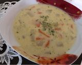 Tejszínes karalábéleves recept fázis 5 fotója