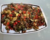 Une image de l'étape 12 de Bœuf aux poivrons, courgettes et tomates.