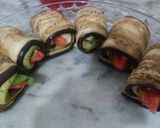 Foto del paso 3 de la receta: Rollitos de Berenjena con zucchinis, tomates y queso, al micro
